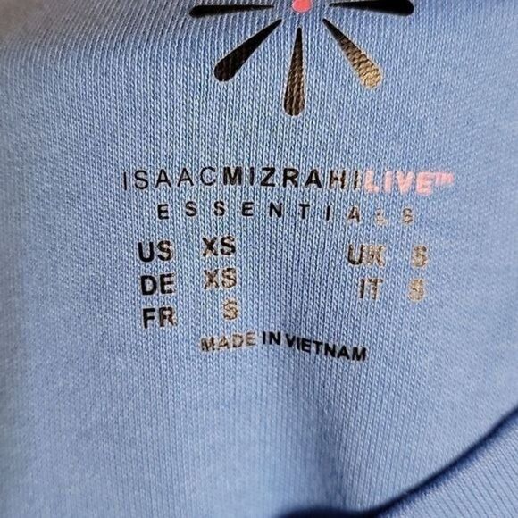 NWOT Isaac Mizrahi Essential V-neck T-shirt Sz XS - Picture 5 of 9